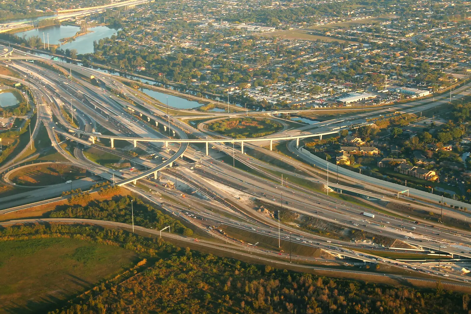 The interchange of Florida's Turnpike and I-595 in Davie, seen from the air.